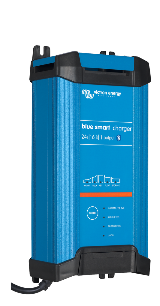 Blue Smart IP22 Charger 24/16 (3) AU/NZ