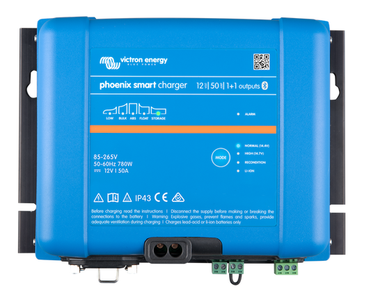 Phoenix Smart IP43 Charger 24/25 (1+1) 120V-240V
