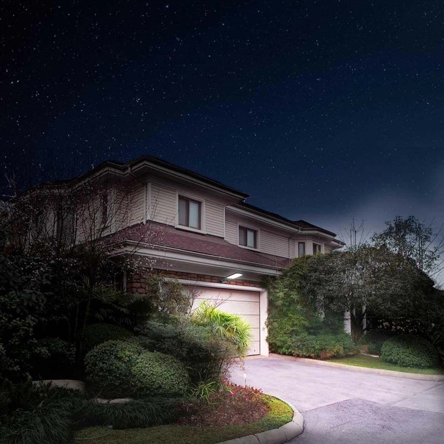 5000-Lumen Solar Area Light (Motion-Activated)