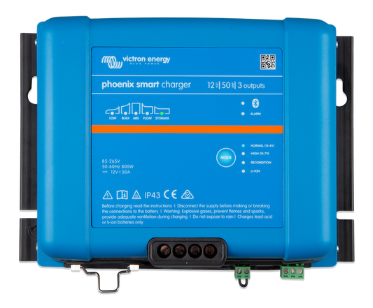 Phoenix Smart IP43 Charger 24/25 (3) 120V-240V