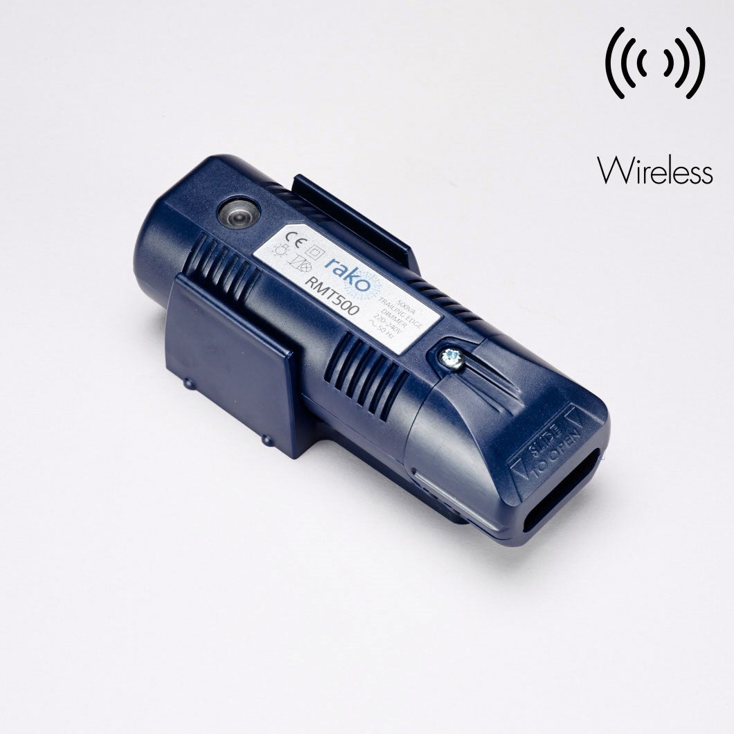 Trailing edge 500W in-line dimmer internal aerial